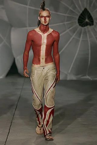 Look 28